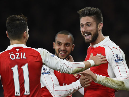  曼城客胜阿森纳，罗德里世界波制胜  